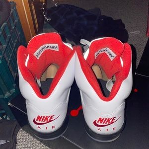 AIR JORDAN FIRE RED 5